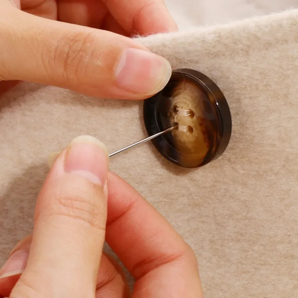 صندوق إبر مغناطيسي محمول جديد  - مراجعة Travel Accessories To Sew وسعره